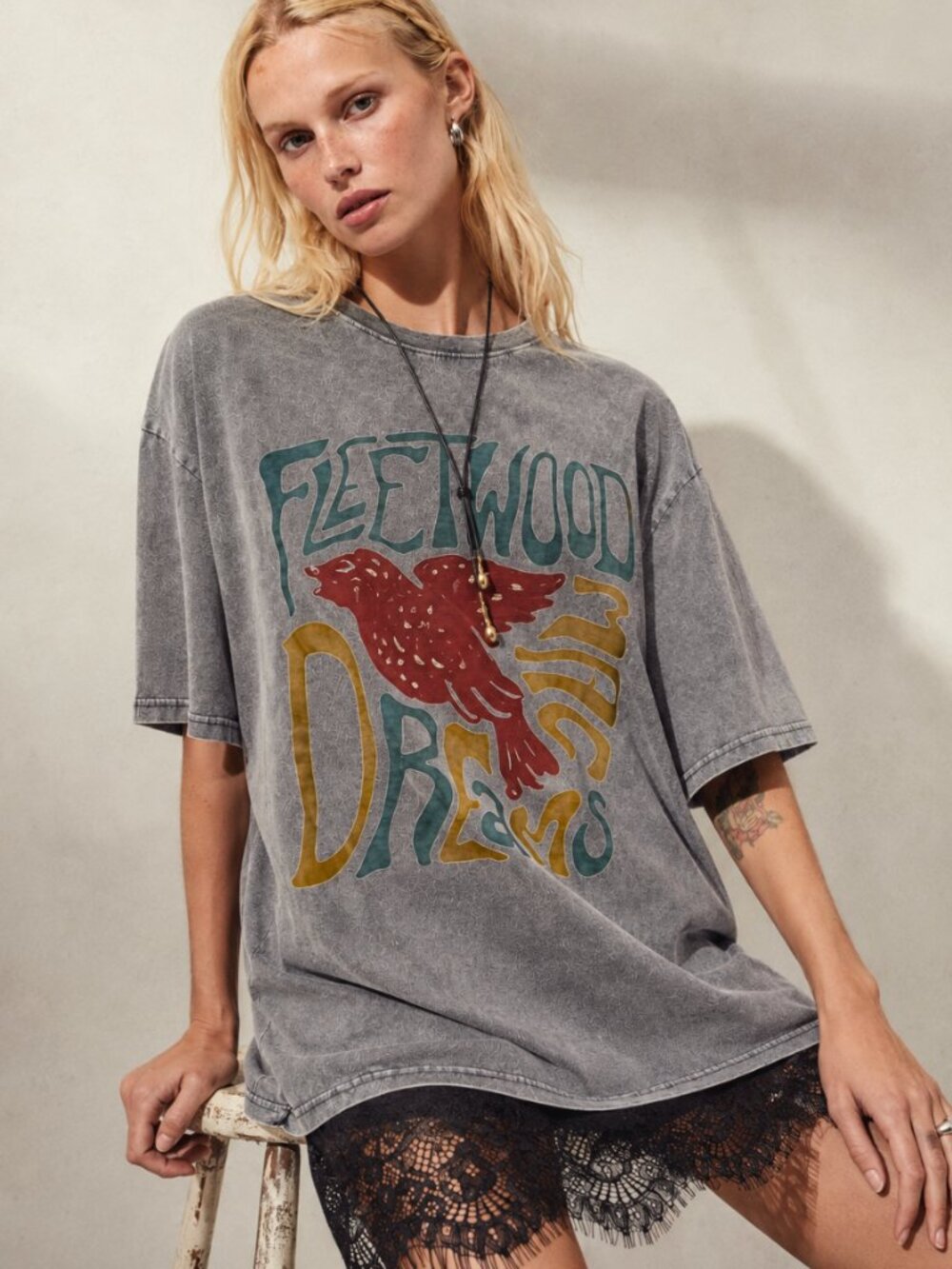 FLEETWOOD MAC DREAMS HEATHER GRAY MINERAL WASH TEE